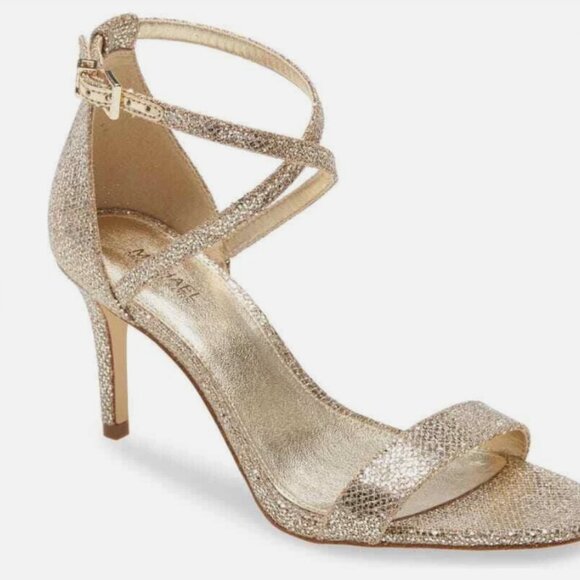 NEW IN BOX-MICHAEL KORS Gold Sandals - Strappy - Size 7 - Picture 1 of 10